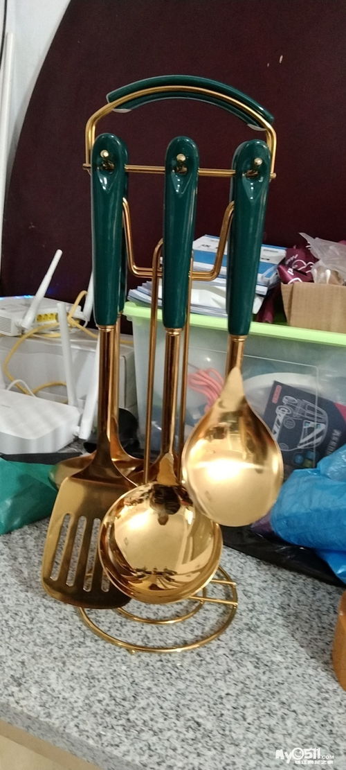 80元購得精品廚具套裝，包裝盒齊全的驚喜體驗